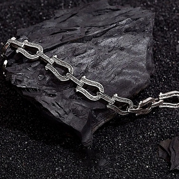 Sterling Silver Horseshoe engraved Bracelet HorseBit Snaffle Bit D Ring Stirrup - Picture 4 of 4